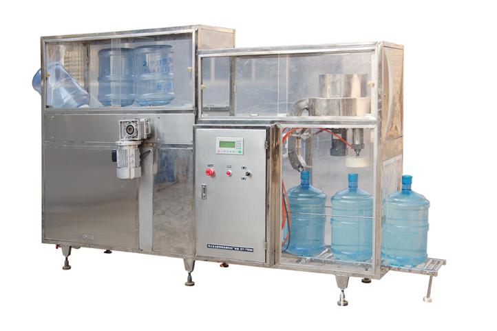小型（xíng）桶裝水灌裝機